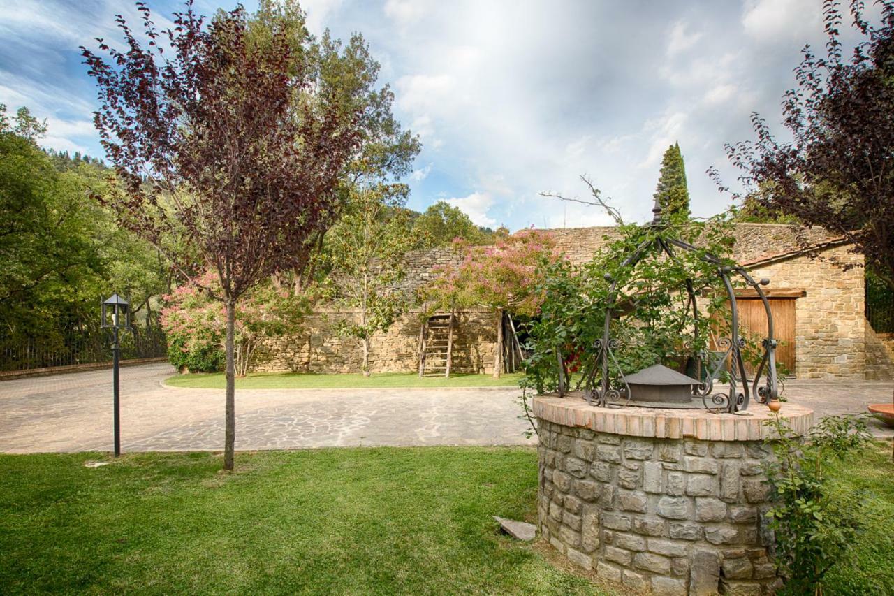 Il Castello Di Rigutinelli Villa Arezzo Luaran gambar